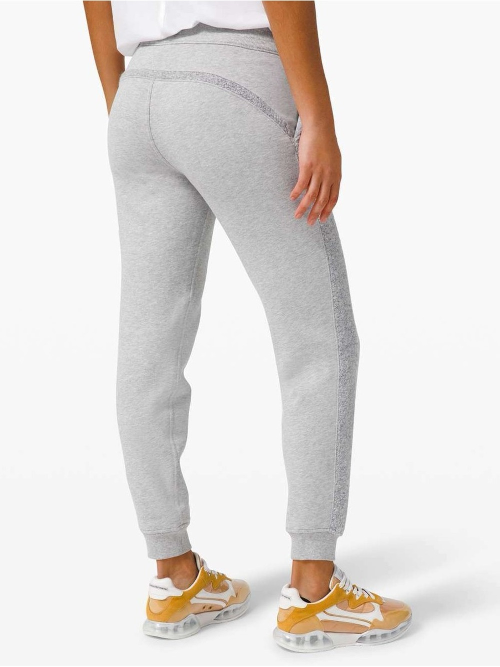 Authentic Lululemon Scuba Jogger *Sherpa Stripe Cozy Gray Sherpa-Trim Sweatpants - Picture 3 of 7